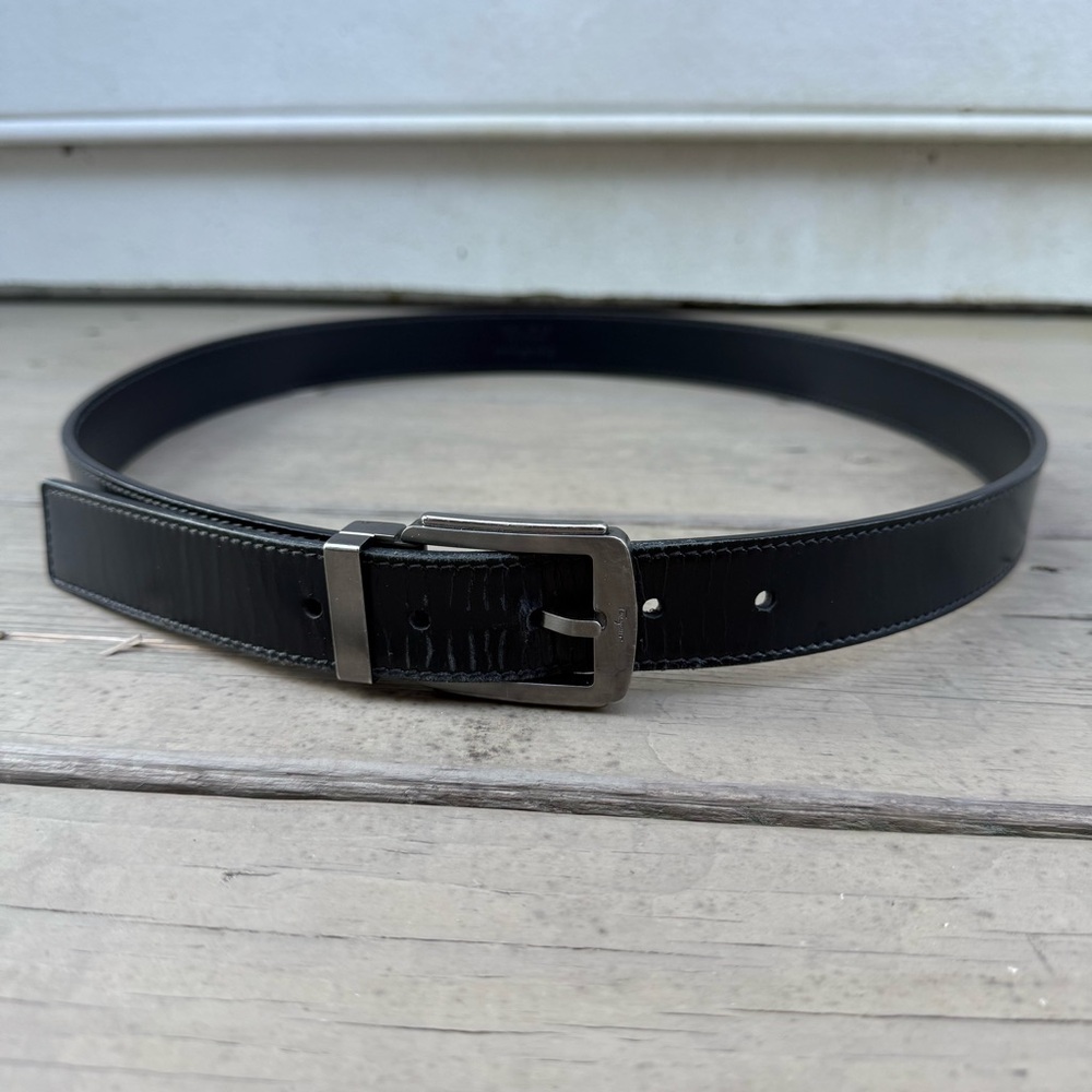 Salvatore Ferragamo silver buckle black leather belt - Picture 4 of 12